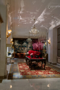 Le Bristol Entrance Hall