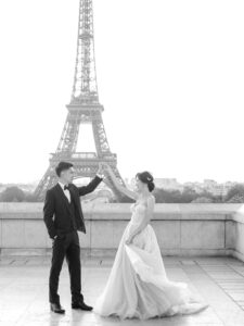 Paris Photoshoot Eiffel Tower 巴黎埃菲尔铁塔